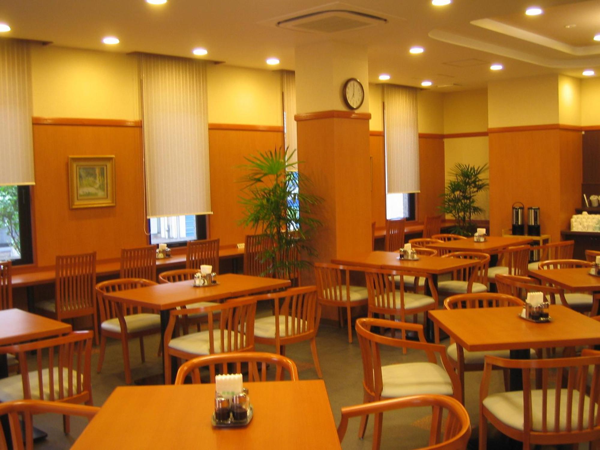 Hotel Route-Inn Kitakyushu-Wakamatsu Ekihigashi Exteriér fotografie